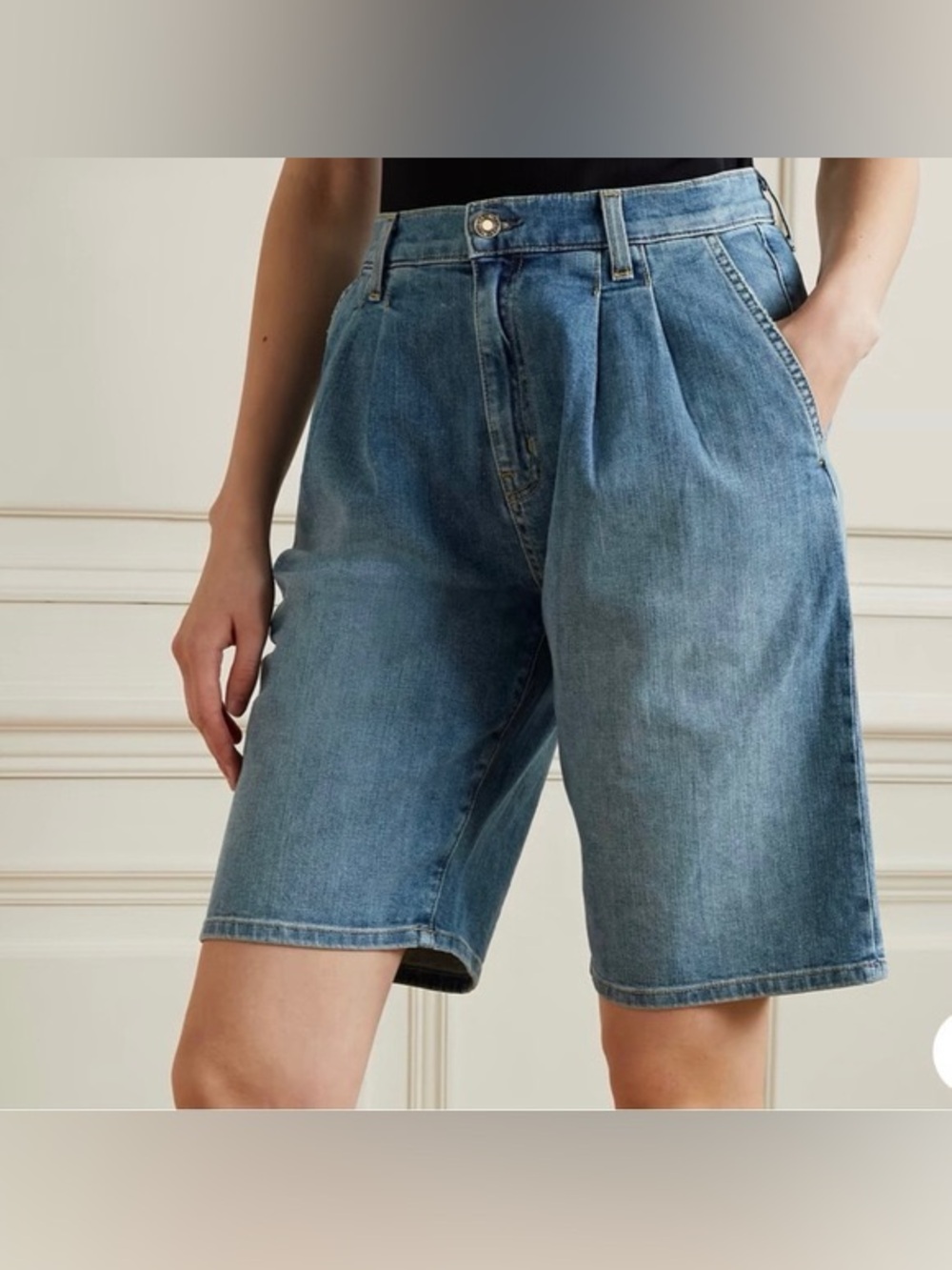 Nili Lotan Julie Pleated Denim Shorts Faded Blue Size 28